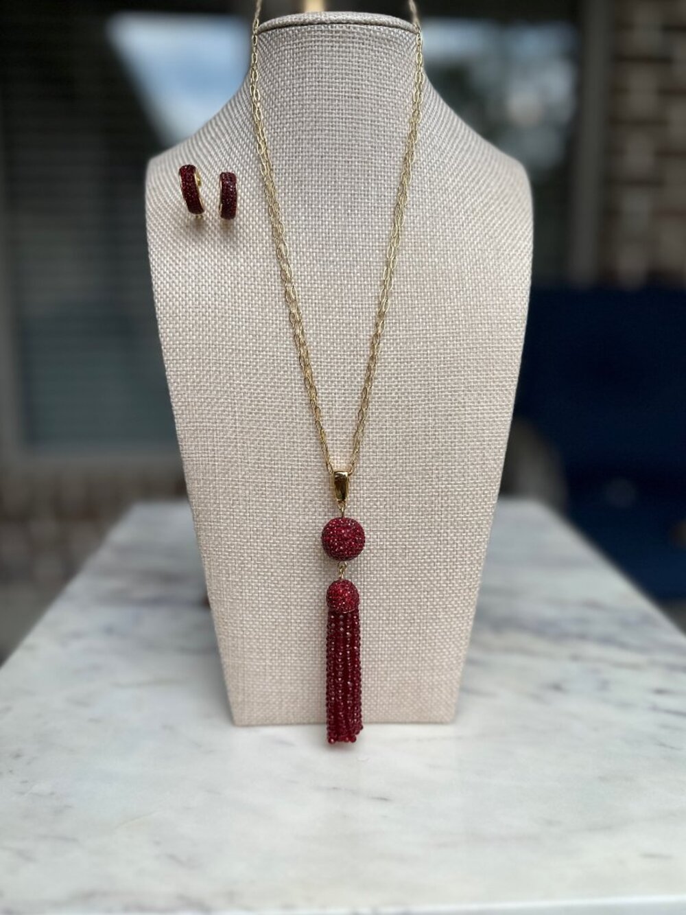 Talbots Ruby Crystal Bauble Red Beaded Tassels Gold Tone Long Necklace Sparkles